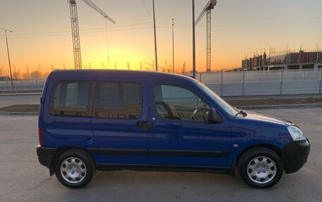 Peugeot Partner II рестайлинг 2, 2004 год, 360 000 рублей, 5 фотография