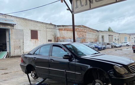 Mercedes-Benz C-Класс, 2002 год, 330 000 рублей, 9 фотография