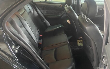 Mercedes-Benz C-Класс, 2002 год, 330 000 рублей, 10 фотография