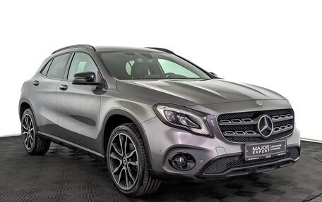 Mercedes-Benz GLA, 2019 год, 2 999 999 рублей, 3 фотография