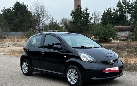 Toyota Aygo II, 2006 год, 450 000 рублей, 3 фотография