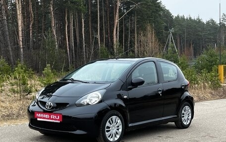 Toyota Aygo II, 2006 год, 450 000 рублей, 2 фотография