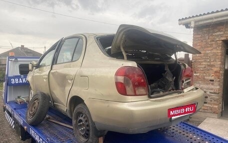 Toyota Platz, 2000 год, 150 000 рублей, 4 фотография
