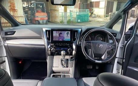 Toyota Alphard III, 2021 год, 3 720 000 рублей, 9 фотография