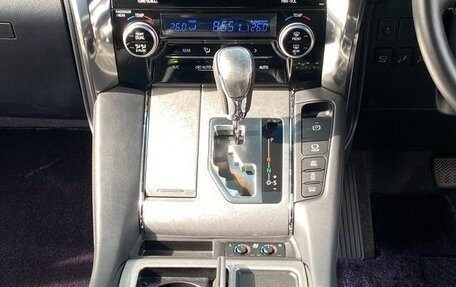 Toyota Alphard III, 2021 год, 3 720 000 рублей, 16 фотография