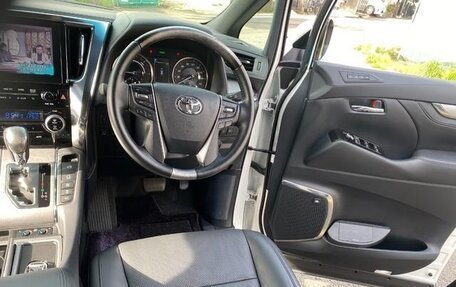 Toyota Alphard III, 2021 год, 3 720 000 рублей, 18 фотография