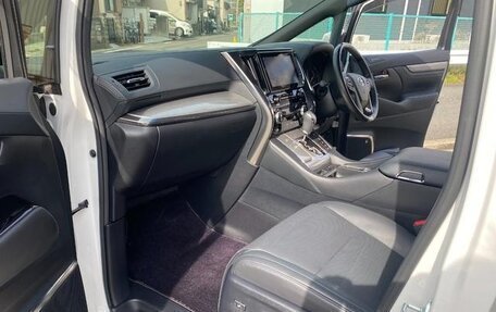 Toyota Alphard III, 2021 год, 3 720 000 рублей, 26 фотография
