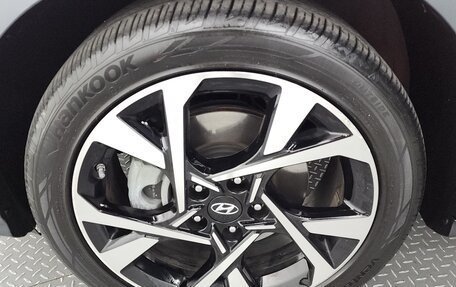 Hyundai Kona I, 2021 год, 1 590 334 рублей, 10 фотография