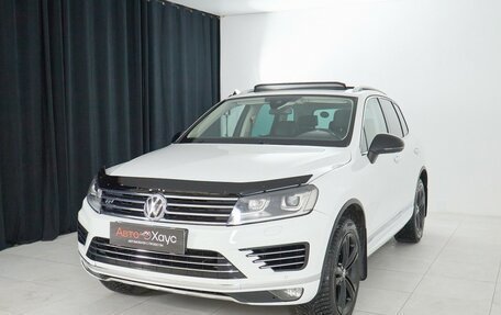 Volkswagen Touareg III, 2016 год, 2 695 000 рублей, 3 фотография