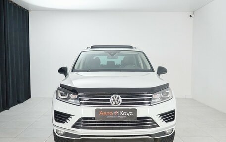 Volkswagen Touareg III, 2016 год, 2 695 000 рублей, 2 фотография