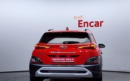 Hyundai Kona I, 2021 год, 1 590 334 рублей, 4 фотография