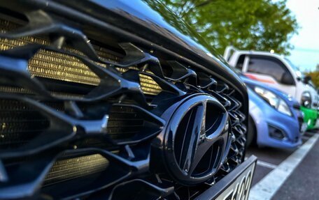 Hyundai Veloster II, 2022 год, 2 300 000 рублей, 6 фотография