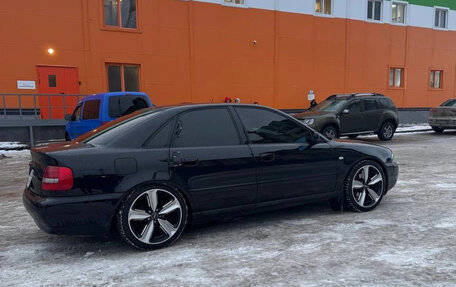 Audi A4, 2001 год, 1 100 000 рублей, 2 фотография