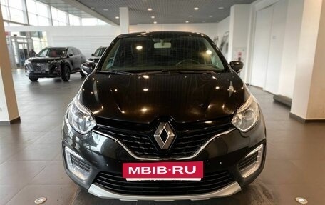 Renault Kaptur I рестайлинг, 2019 год, 1 530 000 рублей, 8 фотография