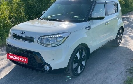 KIA Soul II рестайлинг, 2016 год, 1 700 000 рублей, 2 фотография