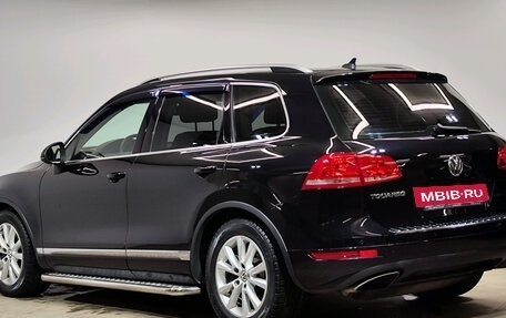 Volkswagen Touareg III, 2012 год, 1 809 000 рублей, 8 фотография