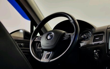 Volkswagen Touareg III, 2012 год, 1 809 000 рублей, 26 фотография