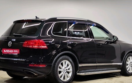 Volkswagen Touareg III, 2012 год, 1 809 000 рублей, 14 фотография