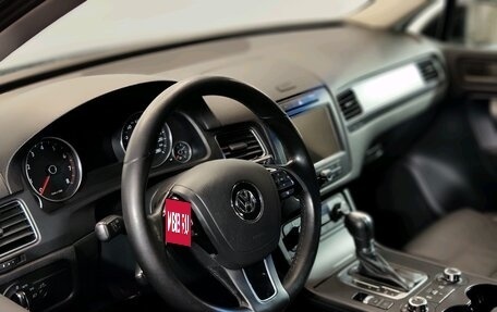 Volkswagen Touareg III, 2012 год, 1 809 000 рублей, 24 фотография