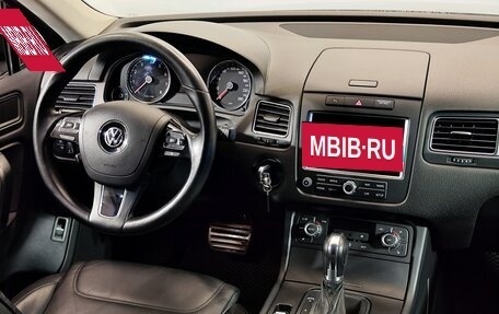 Volkswagen Touareg III, 2012 год, 1 809 000 рублей, 27 фотография