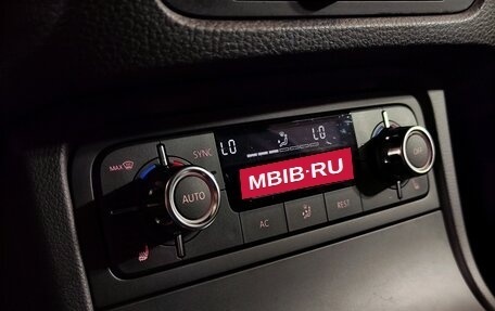 Volkswagen Touareg III, 2012 год, 1 809 000 рублей, 30 фотография