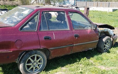Daewoo Nexia I рестайлинг, 2005 год, 60 000 рублей, 2 фотография