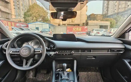 Mazda 3, 2021 год, 1 750 000 рублей, 7 фотография