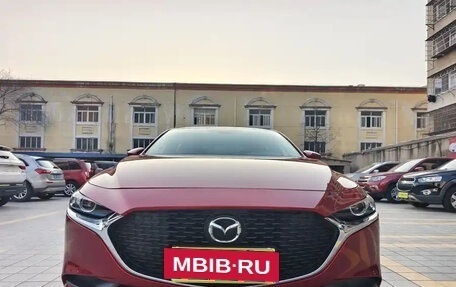 Mazda 3, 2021 год, 1 750 000 рублей, 2 фотография