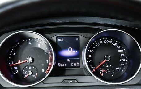 Volkswagen Tiguan II, 2020 год, 2 250 000 рублей, 10 фотография