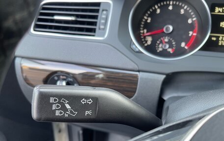 Volkswagen Jetta VI, 2015 год, 1 700 000 рублей, 12 фотография