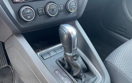Volkswagen Jetta VI, 2015 год, 1 700 000 рублей, 17 фотография
