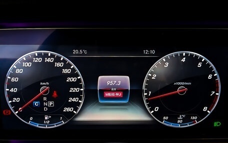 Mercedes-Benz E-Класс, 2018 год, 4 175 000 рублей, 13 фотография