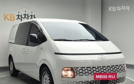 Hyundai Staria, 2021 год, 3 170 000 рублей, 4 фотография