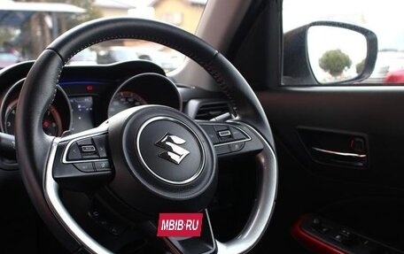 Suzuki Swift V, 2018 год, 950 000 рублей, 11 фотография