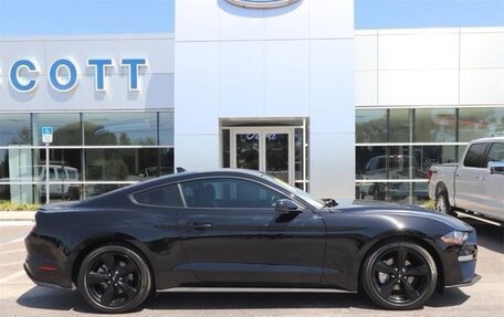 Ford Mustang VI рестайлинг, 2022 год, 2 920 000 рублей, 7 фотография