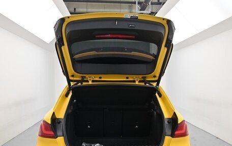 BMW 1 серия, 2022 год, 2 900 000 рублей, 5 фотография