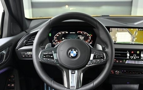 BMW 1 серия, 2022 год, 2 900 000 рублей, 10 фотография