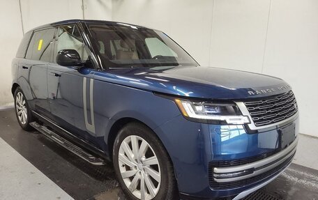 Land Rover Range Rover IV рестайлинг, 2023 год, 12 900 000 рублей, 3 фотография