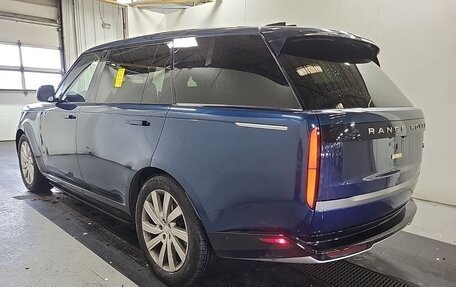 Land Rover Range Rover IV рестайлинг, 2023 год, 12 900 000 рублей, 4 фотография
