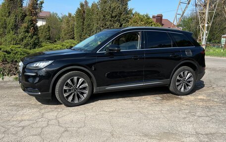 Lincoln Corsair I, 2019 год, 3 000 000 рублей, 2 фотография