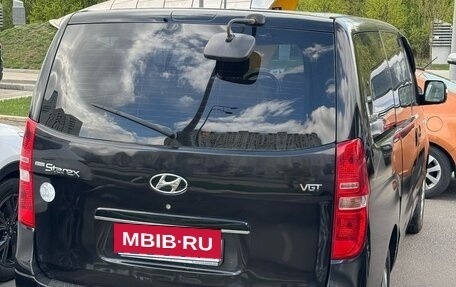 Hyundai Grand Starex Grand Starex I рестайлинг 2, 2015 год, 1 870 000 рублей, 10 фотография