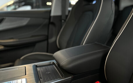 Chery Tiggo 4 I рестайлинг, 2025 год, 2 420 000 рублей, 9 фотография