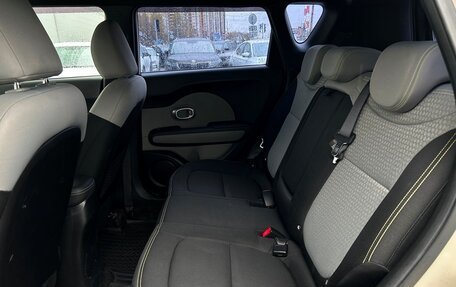 KIA Soul II рестайлинг, 2014 год, 1 198 800 рублей, 10 фотография