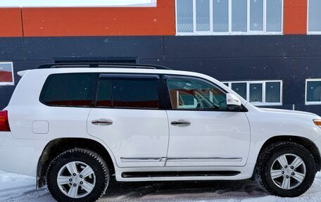 Toyota Land Cruiser 200, 2013 год, 3 080 000 рублей, 6 фотография
