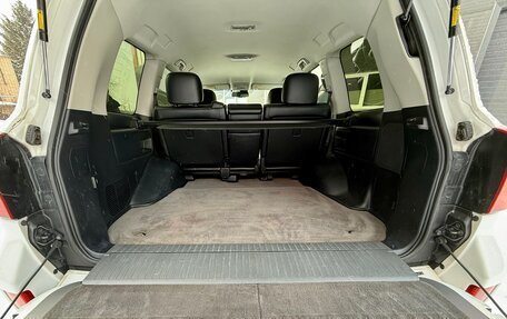 Toyota Land Cruiser 200, 2013 год, 3 080 000 рублей, 15 фотография