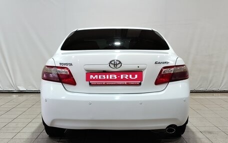 Toyota Camry, 2008 год, 950 000 рублей, 6 фотография