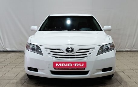Toyota Camry, 2008 год, 950 000 рублей, 2 фотография