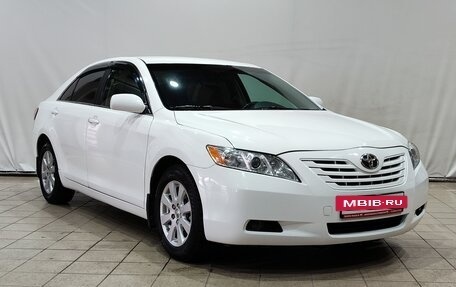 Toyota Camry, 2008 год, 950 000 рублей, 3 фотография
