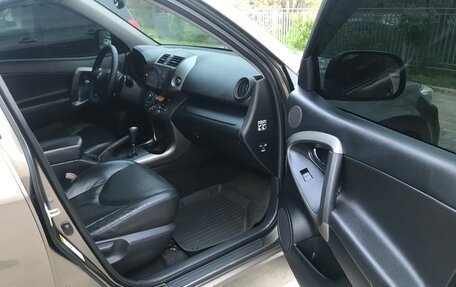 Toyota RAV4, 2010 год, 1 395 000 рублей, 5 фотография