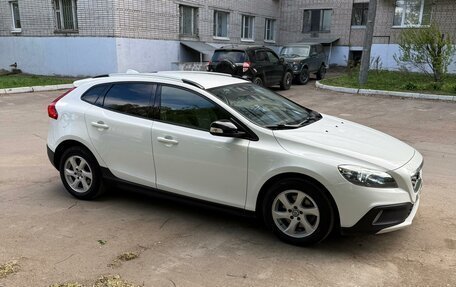 Volvo V40 Cross Country I, 2013 год, 1 390 000 рублей, 15 фотография